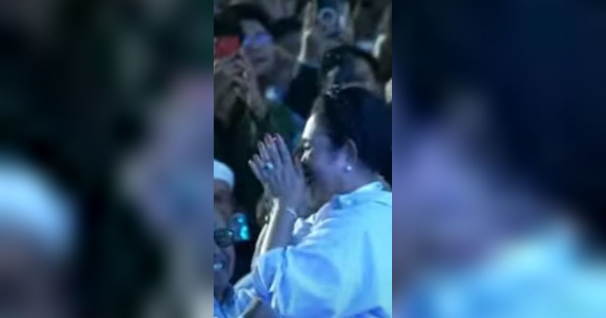 Momen Prabowo Pidato Sapa Titiek Soeharto hingga Tersipu, Istora Senayan Bergemuruh