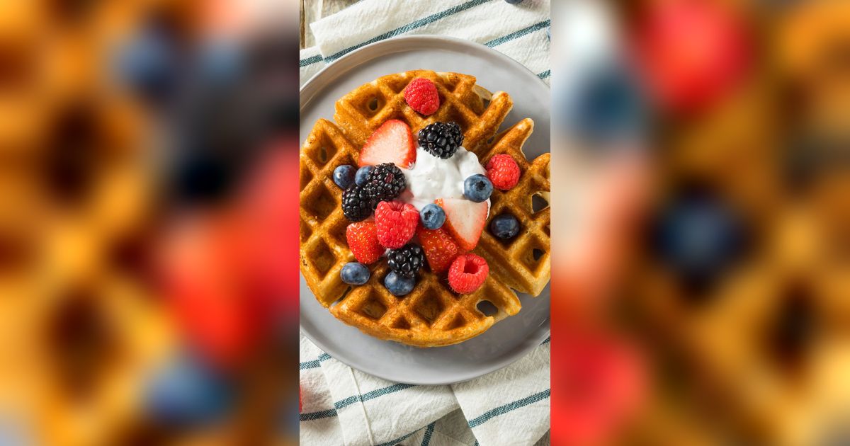 Resep Waffle Rumahan Bertekstur Lembut untuk Teman Minum Kopi