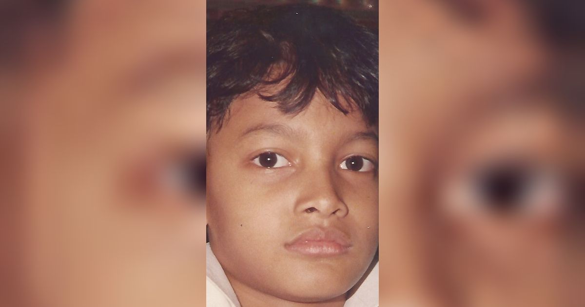 Bocah Laki-laki Ini Jadi Artis Terkenal dengan Karakter Spesialis Poligami, Coba Tebak?