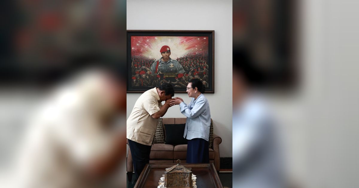 Usai Ziarah Makam Orangtua, Prabowo Kunjungi Rumah Almarhum Jenderal Wismoyo Arismunandar