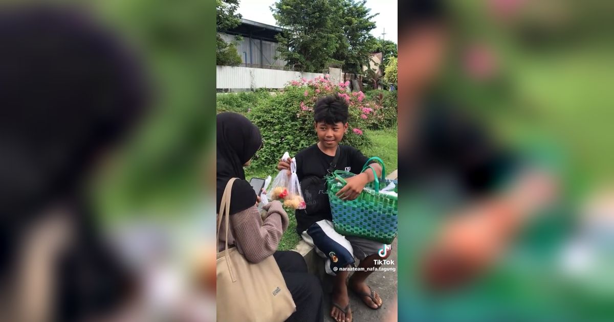 Kisah Anak Kelas 4 SD Jualan Tahu untuk Bantu Ibunya yang Sakit Ini Viral, Bikin Haru