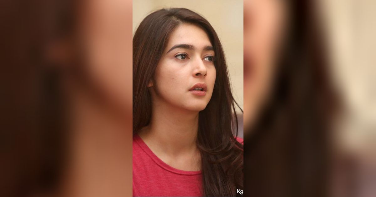 Serba Putih dan Dilengkapi dengan Kolam Renang, Berikut 10 Potret Rumah Nabila Syakieb yang Mewah Bernuansa American Classic