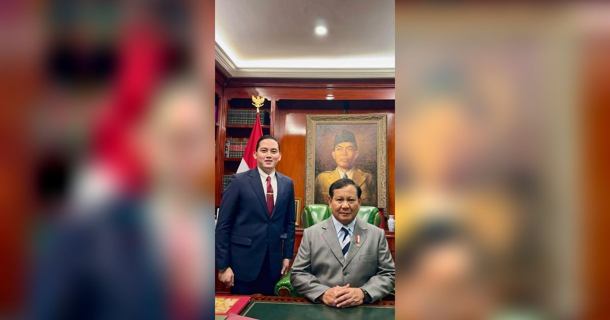 Disebut Lebih Ganteng dari Mayor Teddy! Inilah 9 Potret Rizky Irmansyah, Ajudan Sespri Prabowo