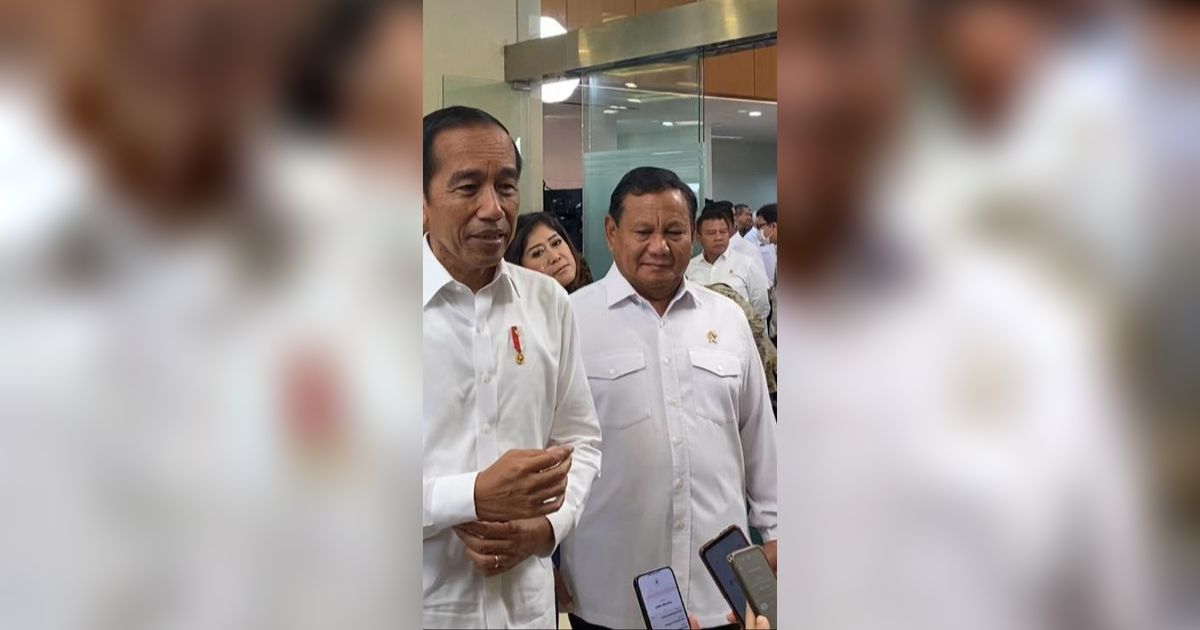 Kompak Pakai Baju Putih, Prabowo Dampingi Jokowi Resmikan RSPPN Panglima Besar Soedirman di Bintaro