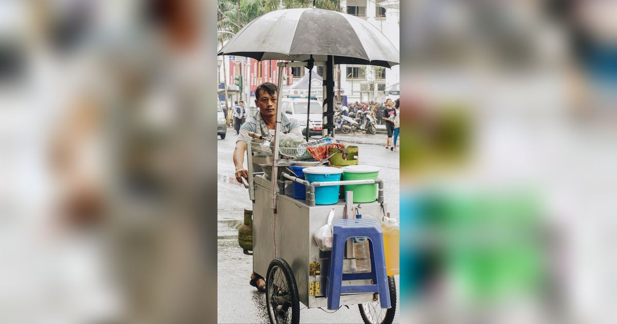 Pedagang Kaki Lima hingga UMKM Jual Makanan Minuman Wajib Punya Sertifikat Halal, Segini Biaya Mengurusnya