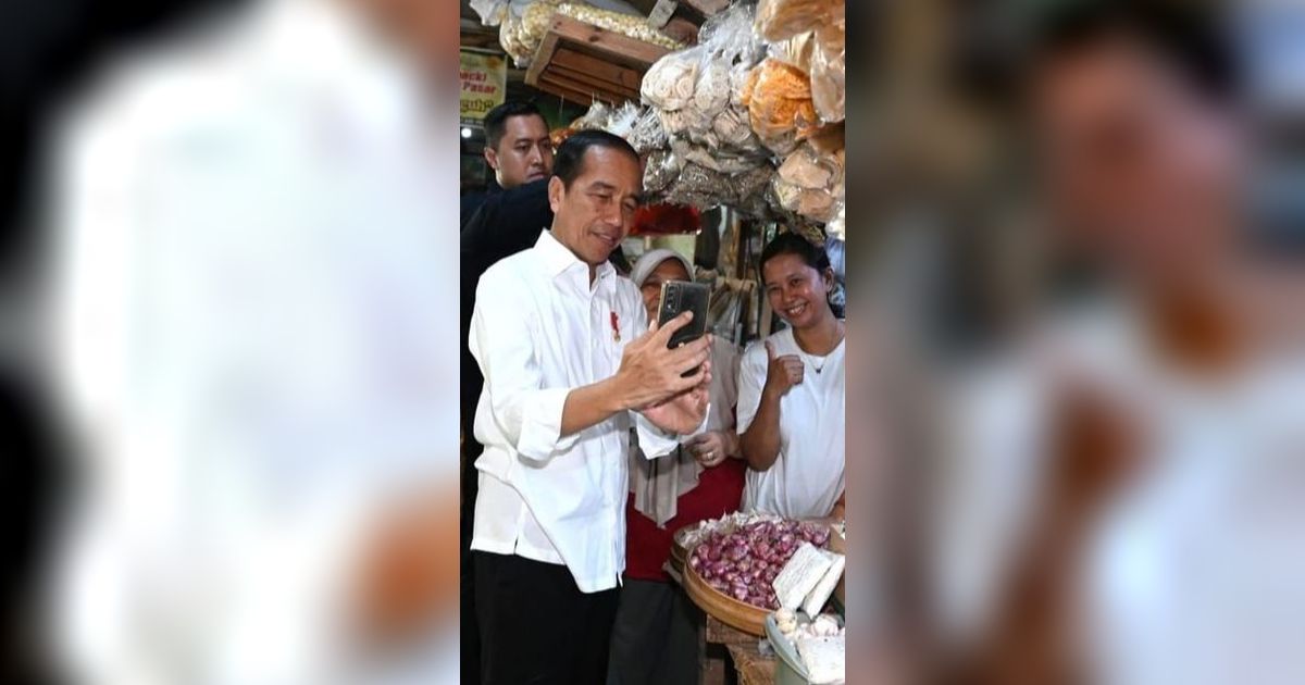 Jokowi Jawab Tudingan Politisasi Bansos: Sudah Diberikan Sejak September