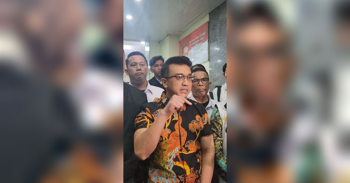 Selain HP, Akun Medsos dan Email Aiman Witjaksono Disita Polisi Sebelum Tetapkan Tersangka