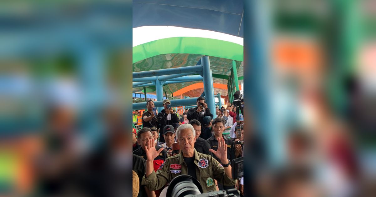 Ngobrol Bareng Nelayan Perahu Ketek Palembang, Ganjar Tawarkan KTP Sakti dan Bentuk Koperasi untuk Modal