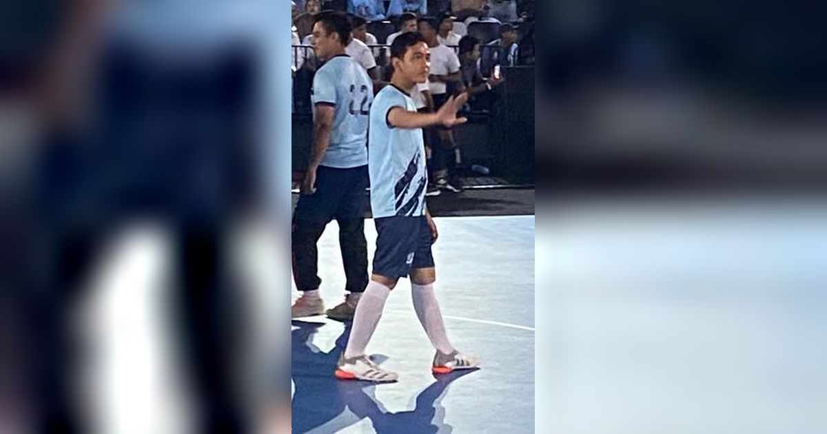 Gibran Main Futsal Bareng Artis dan Atlet, Cetak Satu Gol dan Dua Assist