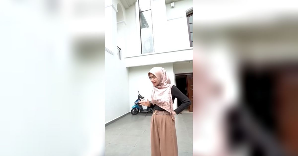 Bernuansa Warna Putih, Begini Potret Rumah Ria Ricis dan Teuku Ryan yang Belum Sempat Ditempati
