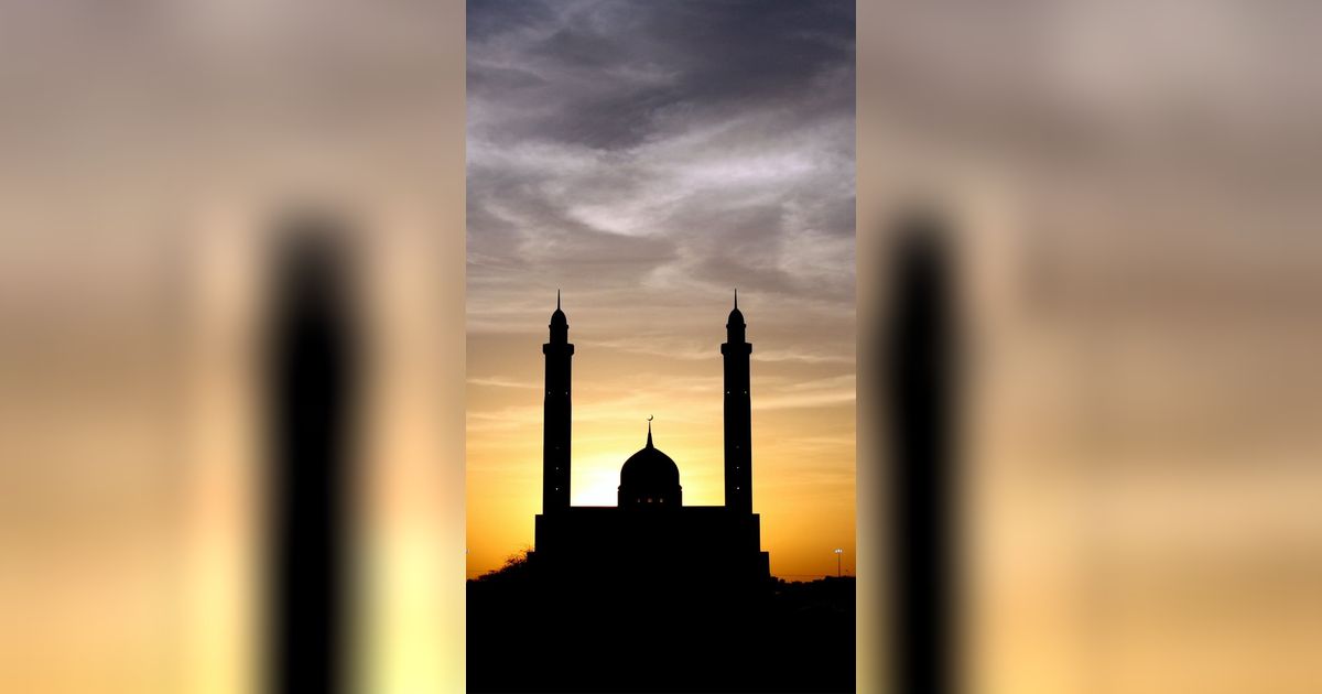 Doa Keluar Masjid dan Masuknya Sesuai Tuntunan, Lengkap dengan Adab saat Hendak ke Masjid