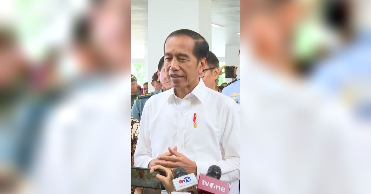 Jokowi Sebut Sering Dikritik Tajam: Gambar Wajah Saya Aneh-Aneh di Sampul Media, Cucu Komplain