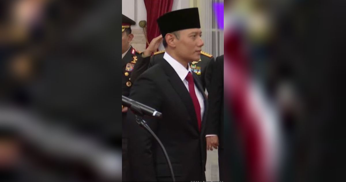 LIVE: Presiden Jokowi Lantik AHY Menteri ATR  & Hadi Menko Polhukam