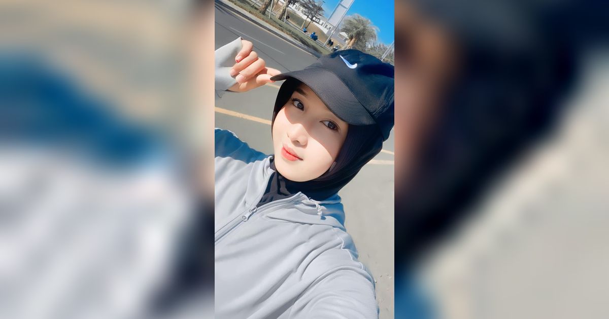 Potret Nur Aini Gadis Cantik Kuli Panggul Semen yang Viral Usai Wisuda, Foto Bareng Keluarga, Adiknya Tak Kalah Cantiknya