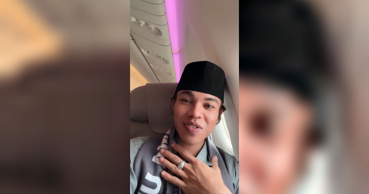 Viral Disebut Mirip Andika Babang Tamvan, Rohmat Bahar Berangkat Umrah