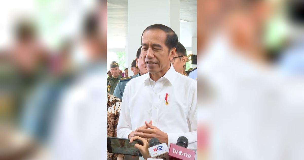 VIDEO: Senyum Jokowi Banggakan Pelabuhan Baru Makasar, Nilai Investasinya Rp5,4 Triliun