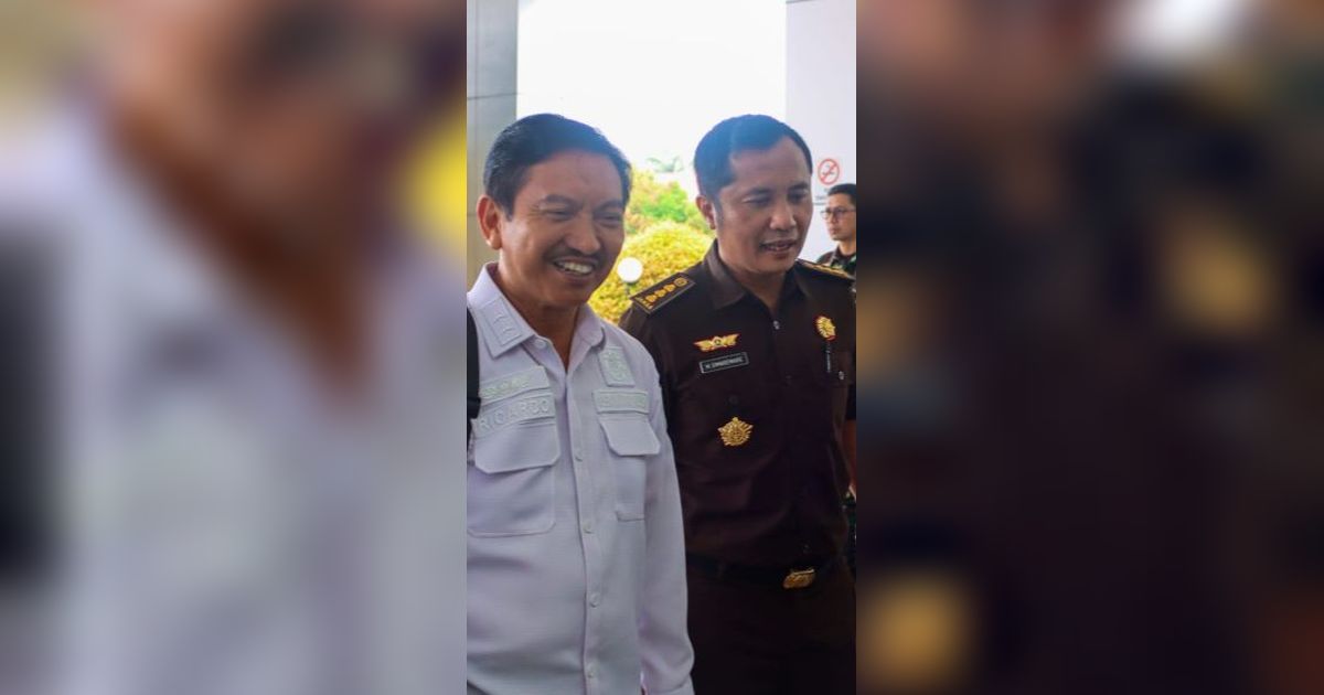 Wakajati Riau Dampingi Direktur B JAM-Intelijen Kejaksaan Agung Tinjau ...