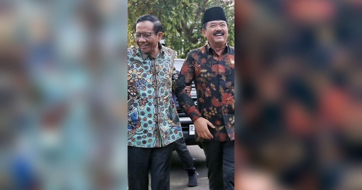 VIDEO: Momen Menko Polhukam Hadi Berlari Kecil Hampiri Mahfud, Penuh Kehangatan