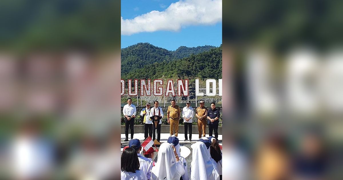 VIDEO: Momen Pertama AHY Dampingi Jokowi Kunjungan Kerja, Langsung Ikut Serok Lele