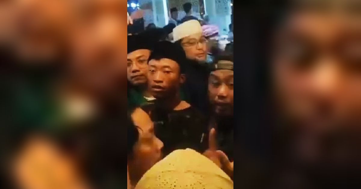 VIDEO: Kronologi Ricuh GP Ansor Bubarkan Kajian Ustaz Syafiq Riza Basalamah di Surabaya