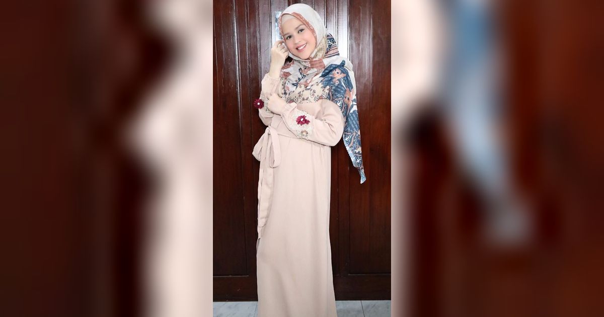 Tutorial Hijab Segi Empat untuk Lebaran 2024, Langsung Modis dan Cantik