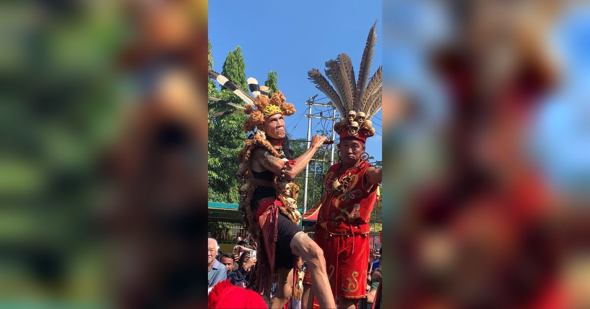 Melihat Atraksi Tatung Kota Pontianak di Cap Go Meh 2024