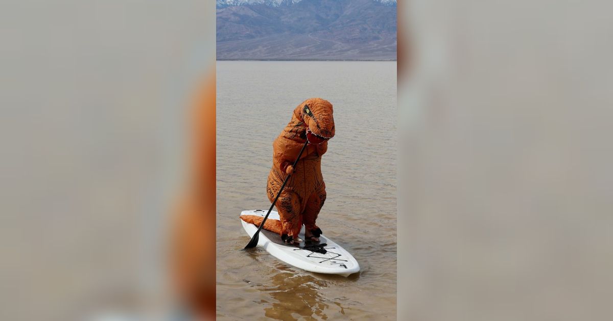 FOTO: Penampakan Fenomena Langka: Death Valley, Tempat Terpanas di Bumi Berubah Jadi Danau yang Luas