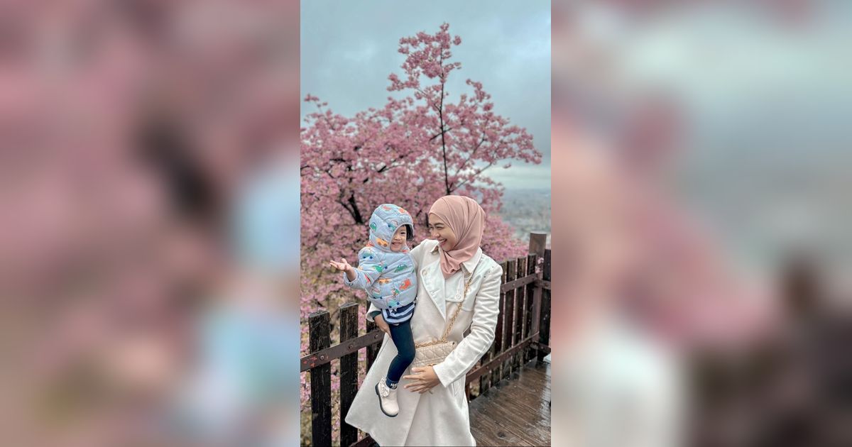 Belanja Saat Liburan di Jepang, Ria Ricis Masih Ingat Oleh-Oleh Buat Teuku Ryan: 