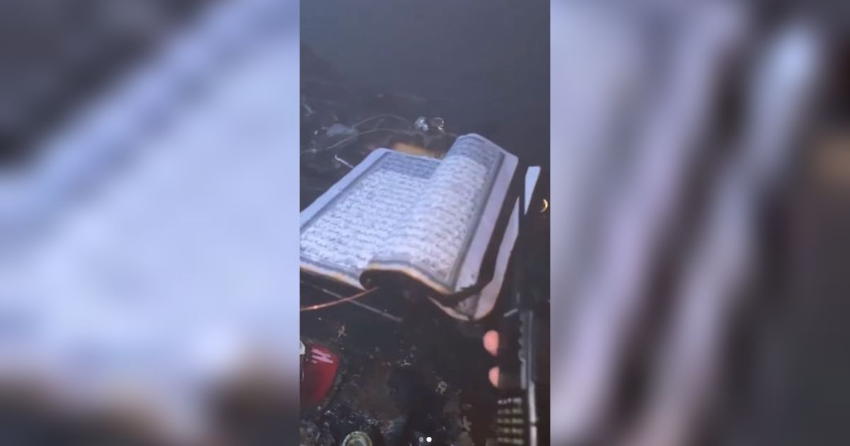 Viral Alquran Ditemukan Masih Utuh di Tengah Bangunan Terbakar Hebat, Huruf Masih Tampak Jelas