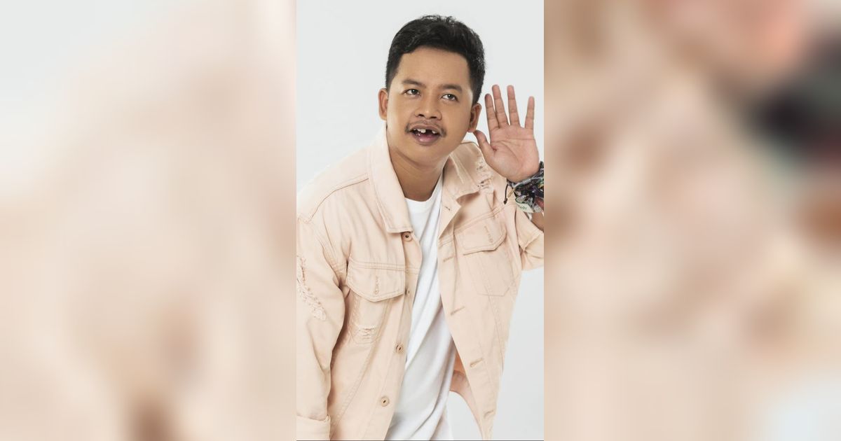 9 Potret Rumah Baru Dustin Tiffani Mewah 3 Lantai, Dulu Karyawan Kini Jadi Komedian Tajir Melintir