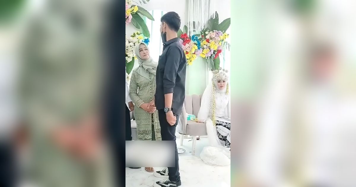 Bawa Buket Uang Pria Datang ke Nikahan Mantan yang Sudah Dipacari Tahunan, Keluarga Pengantin Sampai Nangis Lantaran Sudah Kenal Akrab