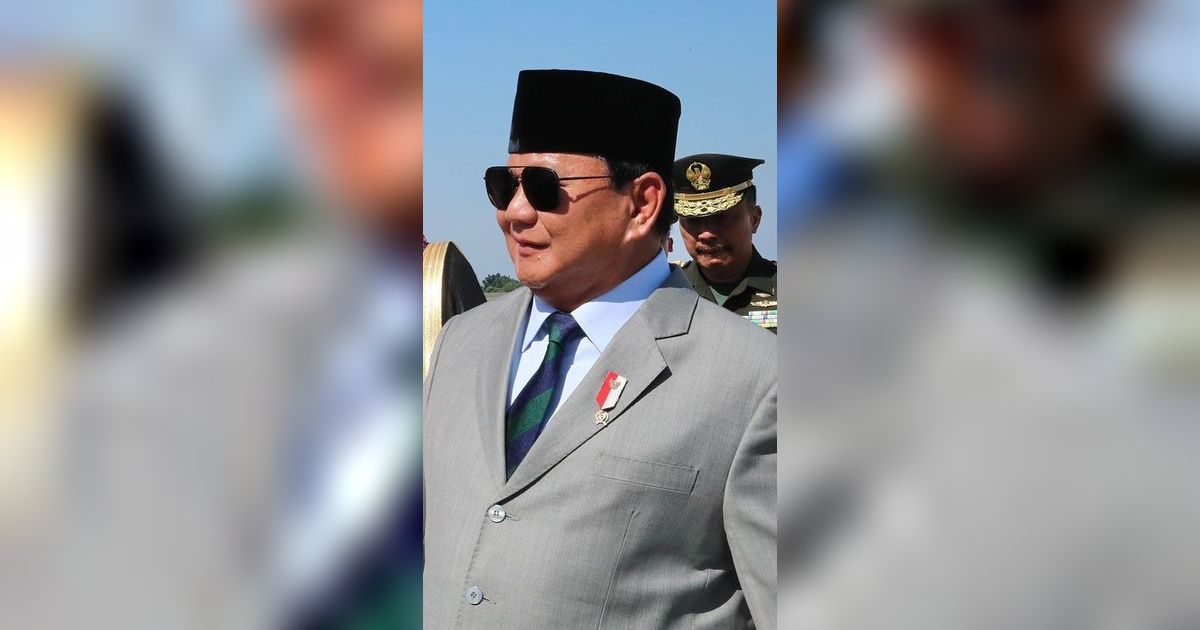 Viral Prabowo Pakai Pin Kepresidenan Seperti Jokowi, Begini Faktanya