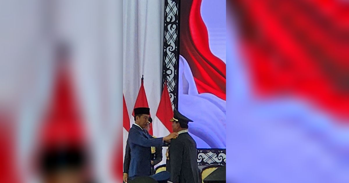 Sah! Prabowo Resmi Menyandang Pangkat Jenderal Bintang Empat