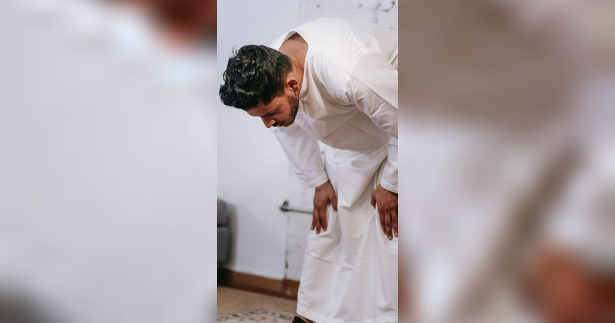 Keutamaan Sholat Maghrib Tepat Waktu dan Surat-Surat yang Dibaca Rasulullah SAW