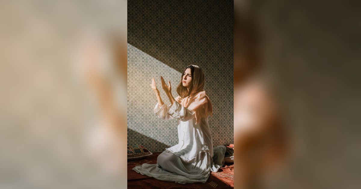 Ingin Cintamu Dibalas dengan Perasaan yang Sama? Inilah Bacaan Doanya agar Kelak Bisa Berjodoh