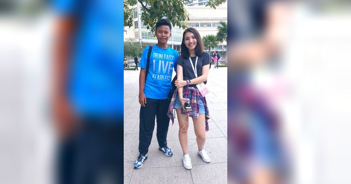 8 Tahun Lalu Pria Ini Iseng Foto Bareng Cewek Cantik di Malaysia, Ternyata kini Jadi Pemeran Suki di Avatar:The Last Airbender