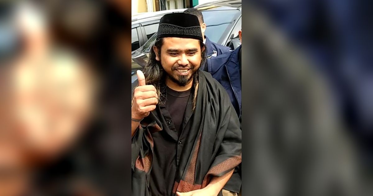 Cerita Heboh 'Ajaran' Gus Samsudin Perbolehkan Tukar Pasangan Berujung Jemput Paksa Polisi