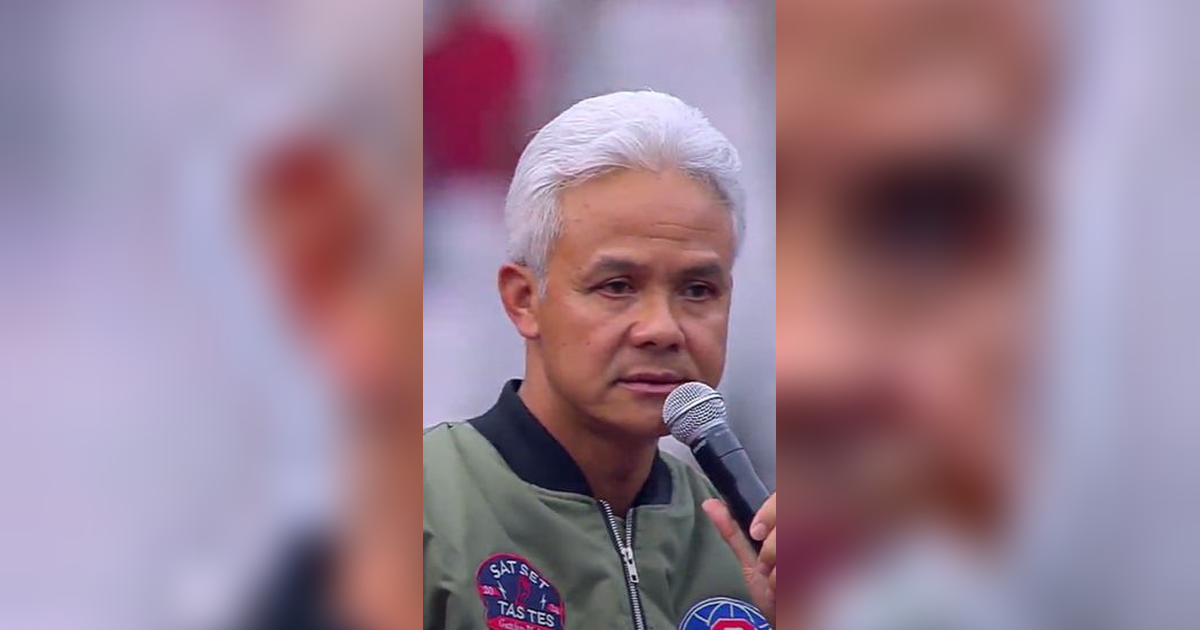 Dengan Mata Berkaca-kaca, Ganjar Ungkap Pesan Mendalam Sang Putra Jika Dirinya Terpilih Jadi Presiden: Memukul Relung Hati Saya
