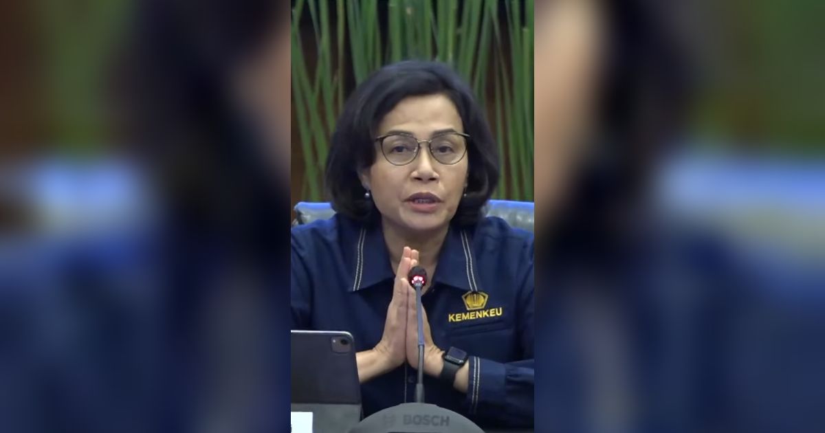 Jokowi Bertemu Sri Mulyani di Istana