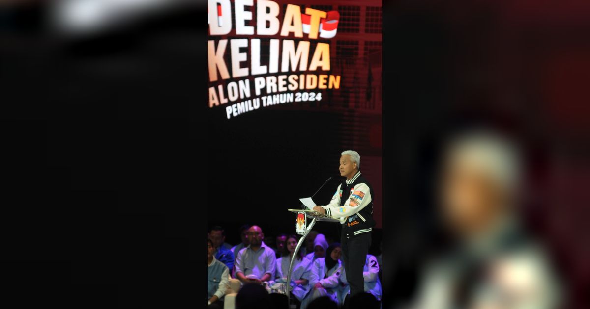 VIDEO: Debat Panas! Ganjar Pancing Tanya Polemik Bansos, Anies Jawab Lugas Menohok