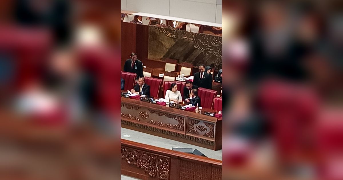 DPR-Pemerintah Sepakati Masa Jabatan Kades Jadi 8 Tahun