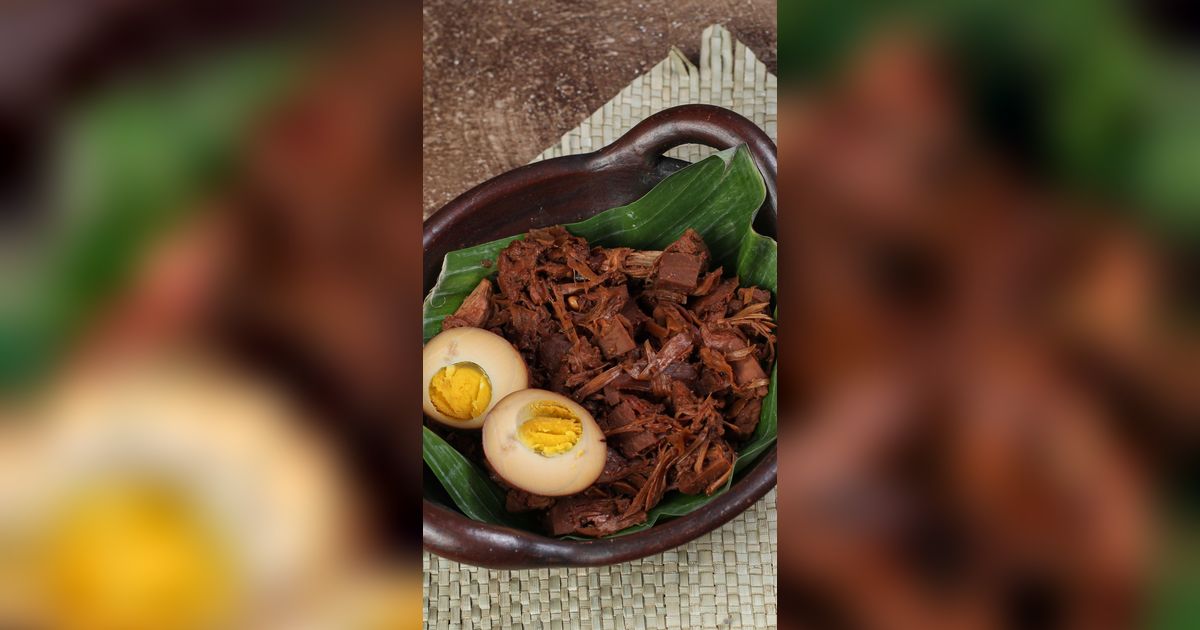 Resep Gudeg Manggar Khas Jogja dengan Bahan Dasar Bunga Kelapa