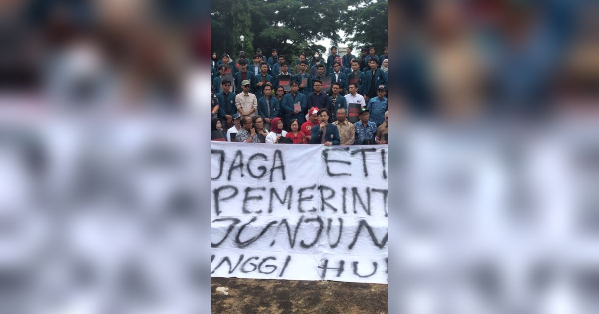 Guru Besar sampai Civitas Undip Bergerak, Kecewa dengan Sikap Jokowi di Pemilu 2024