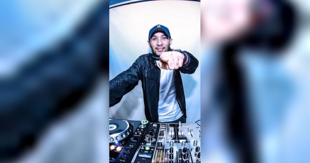 Masih Ingat Enji Baskoro Mantan Suami Ayu Ting Ting? Kabarnya Usai Cerai Mengejutkan!