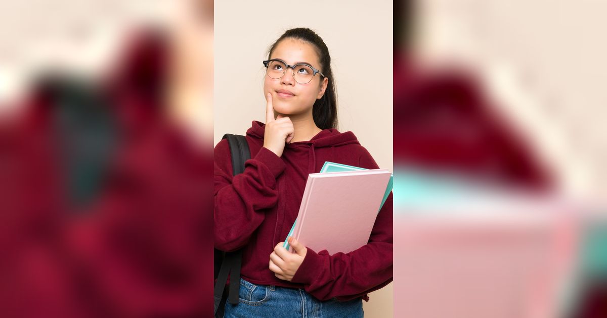 Remaja Perempuan Rentan Insecure, Orangtua Penting Lakukan 3 Hal Ini