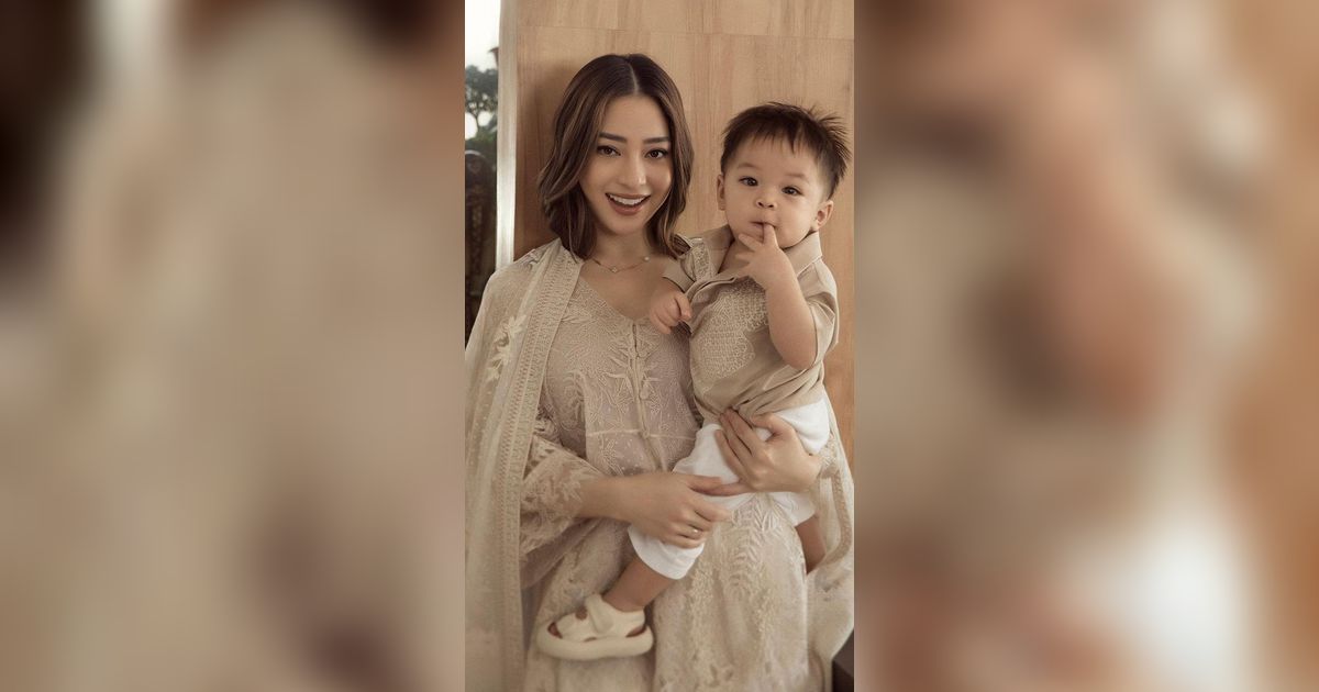 Alasan Nikita Willy Tak Suka Beli Mainan Mahal untuk Putranya