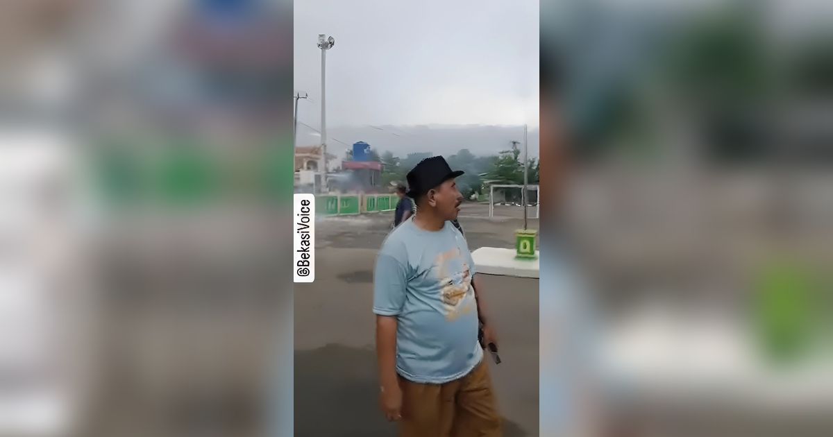 Viral Video Kades Pesta Petasan Rayakan Perpanjangan Masa Jabatan 8 Tahun: 'Lumayan, Dapat Pajero Lagi'