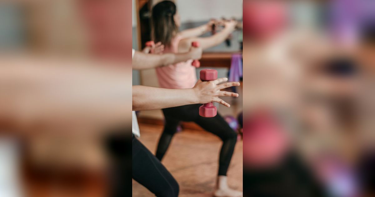 Manfaat Olahraga Angkat Beban untuk Melawan Penuaan Dini