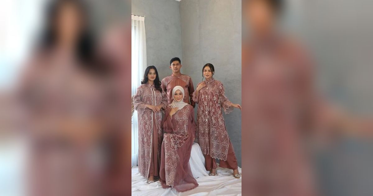 15 Rekomendasi Baju Lebaran Couple 2024, Tampil Trendy dan Kompak