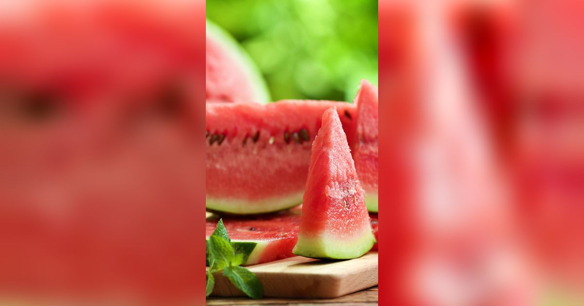 Semangka Sebaiknya Tak Dimakan Malam Hari, Ini Alasannya